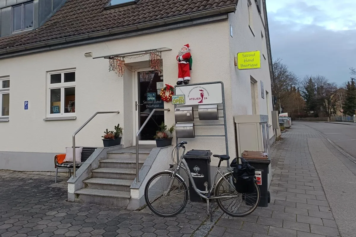 Second-Hand-Laden Atelier24 in Unterschleißheim. (Bild: Peter Marwan)