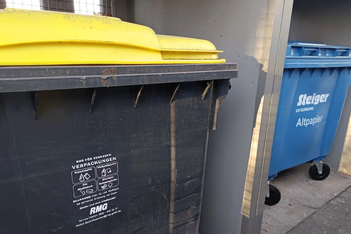 Mülltonnen in Unterschleißheim (Bild: Peter Marwan)