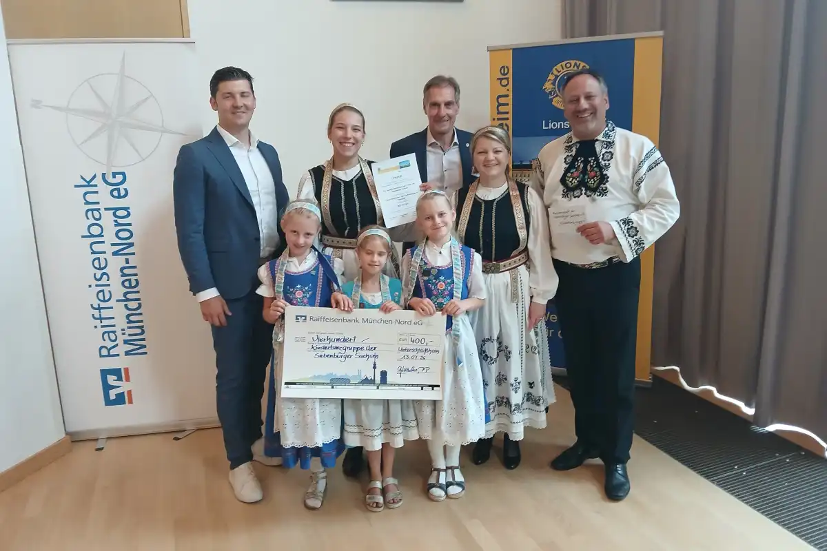 Gruppe 12 - "Aktive Brauchtums- und Traditionspflege in Bewegung" - Die Nachwuchstänzer:innen der Siebenbürger Sachsen e.V. Foto: Helmut Göbel