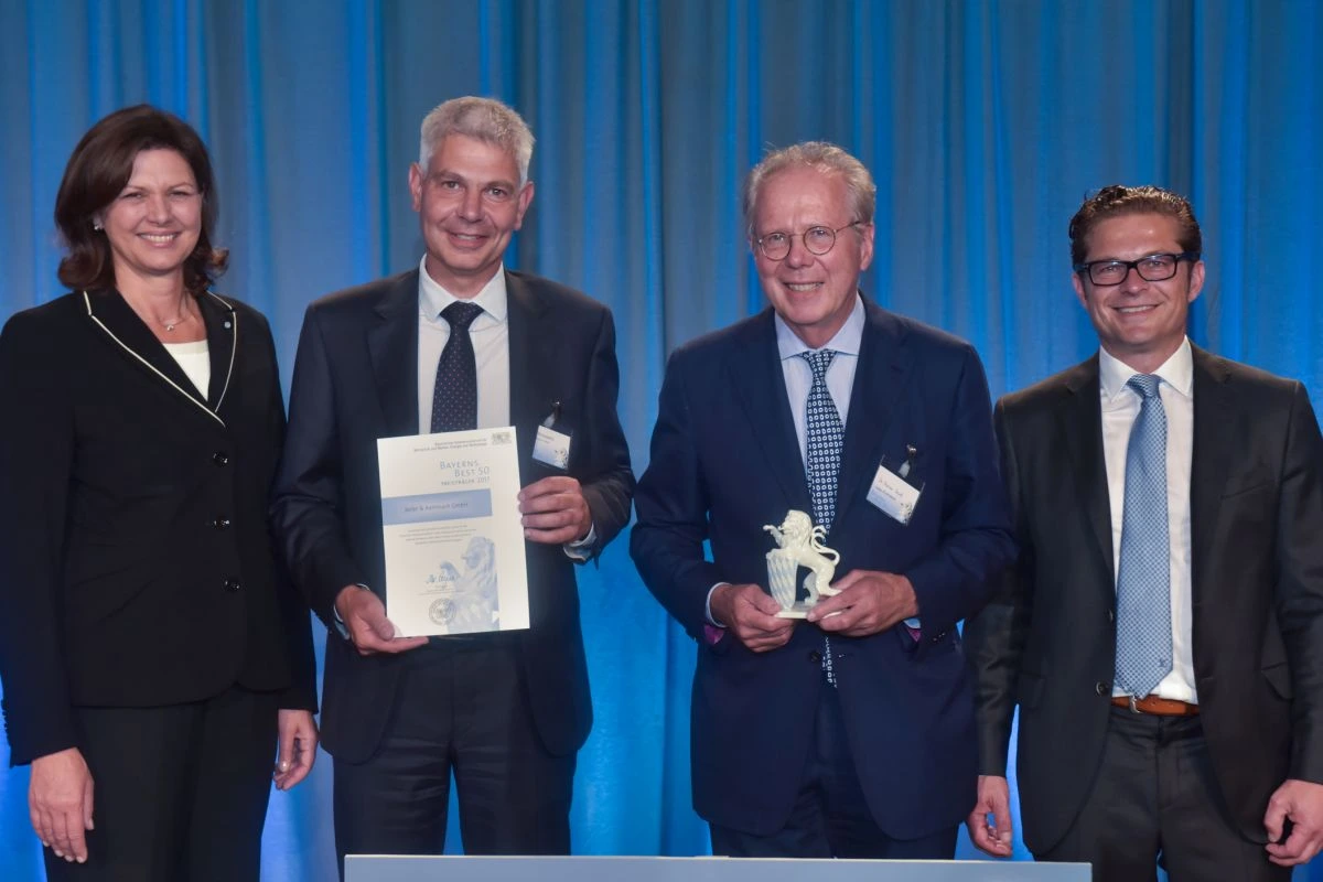 Keller & Kalmbach unter „Bayerns Best 50“ im Jahre 2017 (Bild: Fotostudio Heuser)