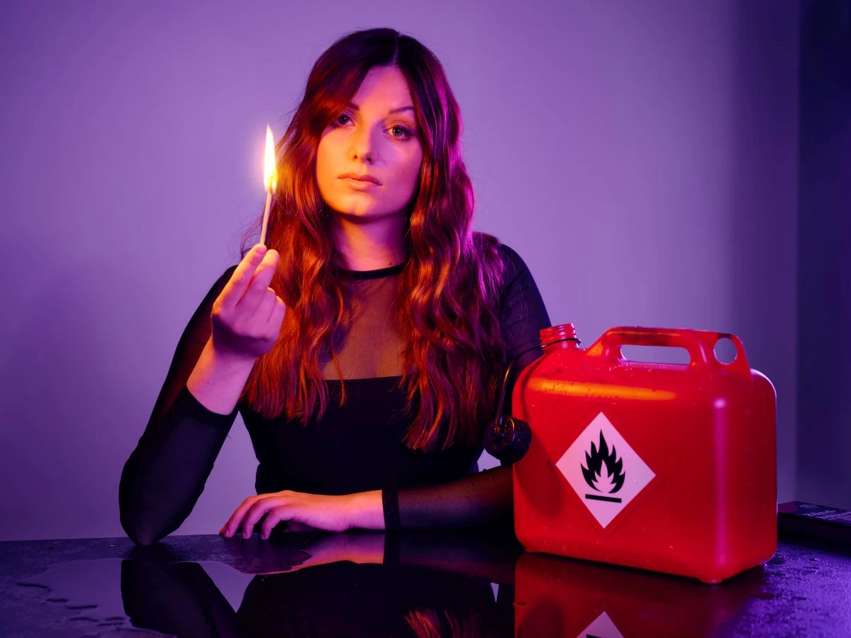 Die Psychologin und Kabarettistin Lara Ermer (Foto: Marvin Ruppert)