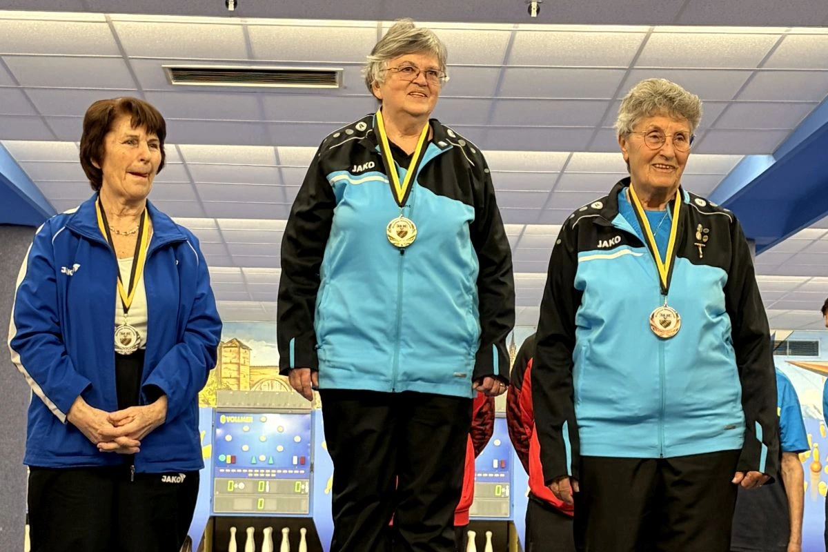 Bei den Frauen  C belegten bei den Münchner Einzelmeisterschaften mit Irene Bancsov (1. Platz) und und Ursula Eder (3. PLatz) zwei Keglerinnen des SKC Lohhof Medaillenränge. (Bild: SKC Lohhof)