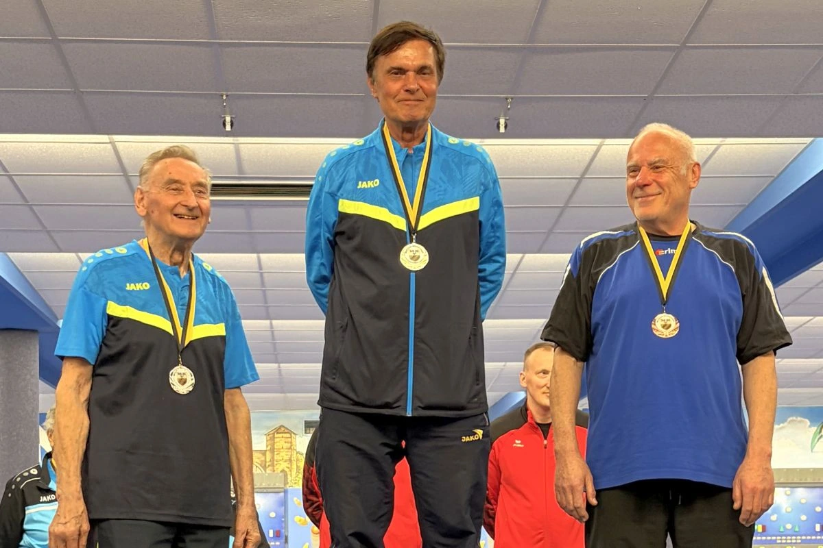 Bei den Männern C gingen nach tollen Leistungen bei den Münchner Einzelmeisterschaften Platz 1 (Werner Schüchel) und Platz 2 (Peter Hitzinger) an Kegler des SKC Lohhof. (Bild: SKC Lohhof)