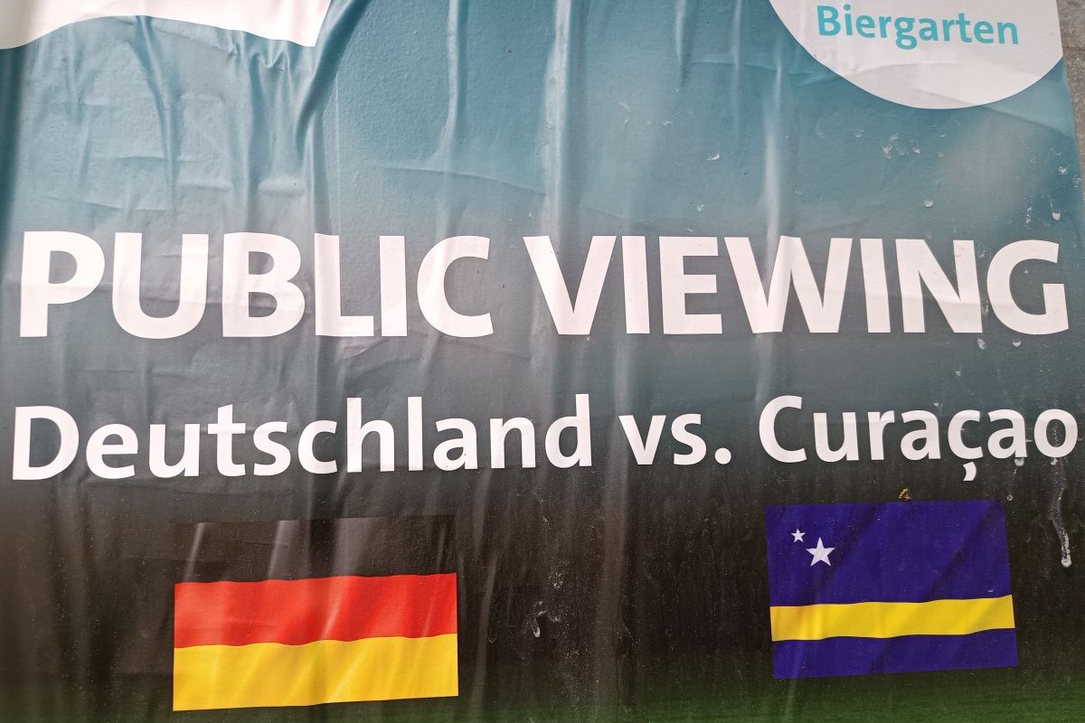 Plakat der SPD Unterschleißheim-Lohhof zum Public Viewing (Foto: Peter Marwan)