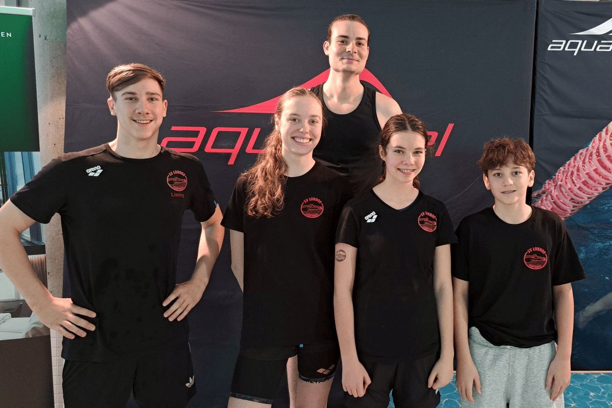 Neben Fiona Kuhn und Domenik Pavlitschek (nicht im Bild) waren vom SV Lohhof auch Tim Listing, Louisa Seeber, Johannes Bick, Amelie Buckl und Marco Esquivel-Kozma beim ISC in Ingolstadt (Bild: SV Lohhof)