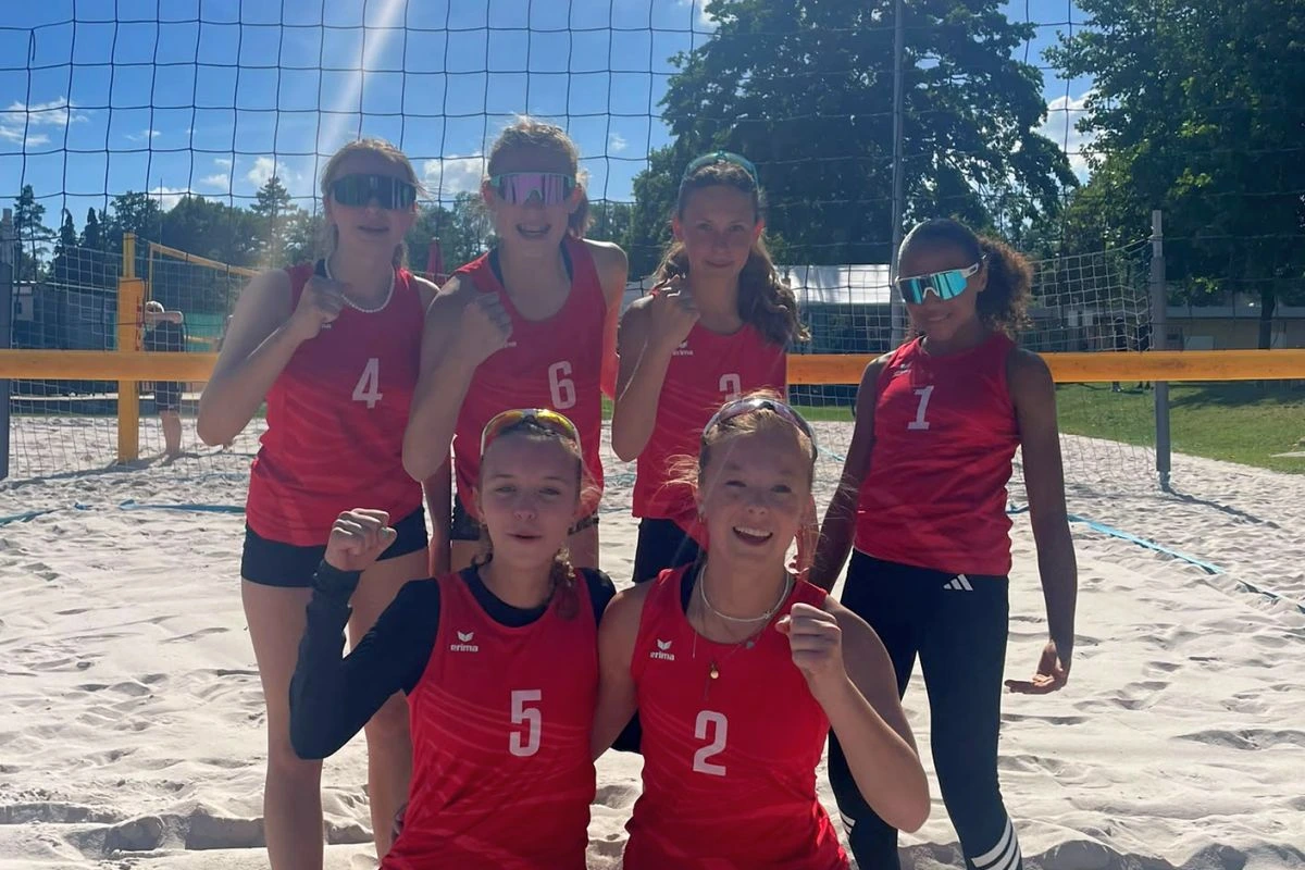 SV Lohhof Team U15 Beachvolleyball (Foto: SV Lohhof)