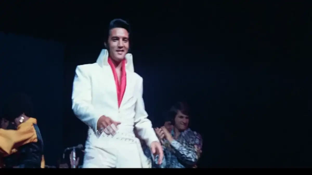 Epic-Elvis-Presley-in-Concert